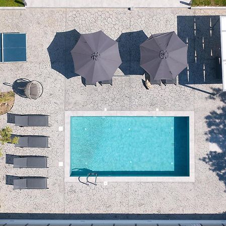 Villa Dana Иксия Екстериор снимка